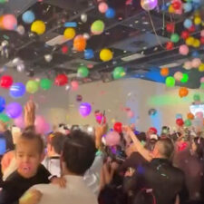 Clips de festas de Passagem de Ano em alguns clubes na Comunidade Portuguesa - Jan.10_26 - #2