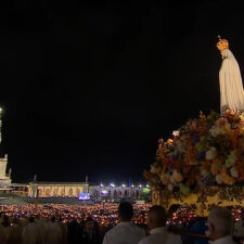Algumas imagens da Procissao das Velas em Fatima com grupo de Gente da Nossa - Oct.24_26 - #6